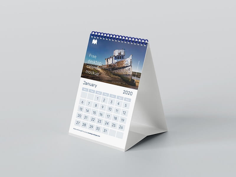 Free A5 desk calendar mockup