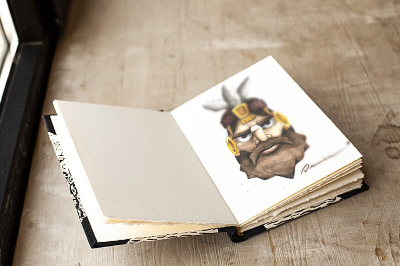 Free Sketchbook Realistic MockupFree Sketchbook Realistic Mockup