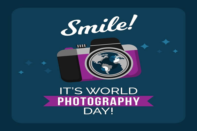 World photography day with camera and message